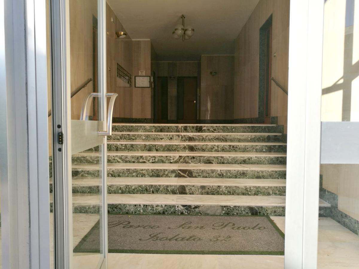 B&B "San Paolo" เนเปิลส์ ภายนอก รูปภาพ